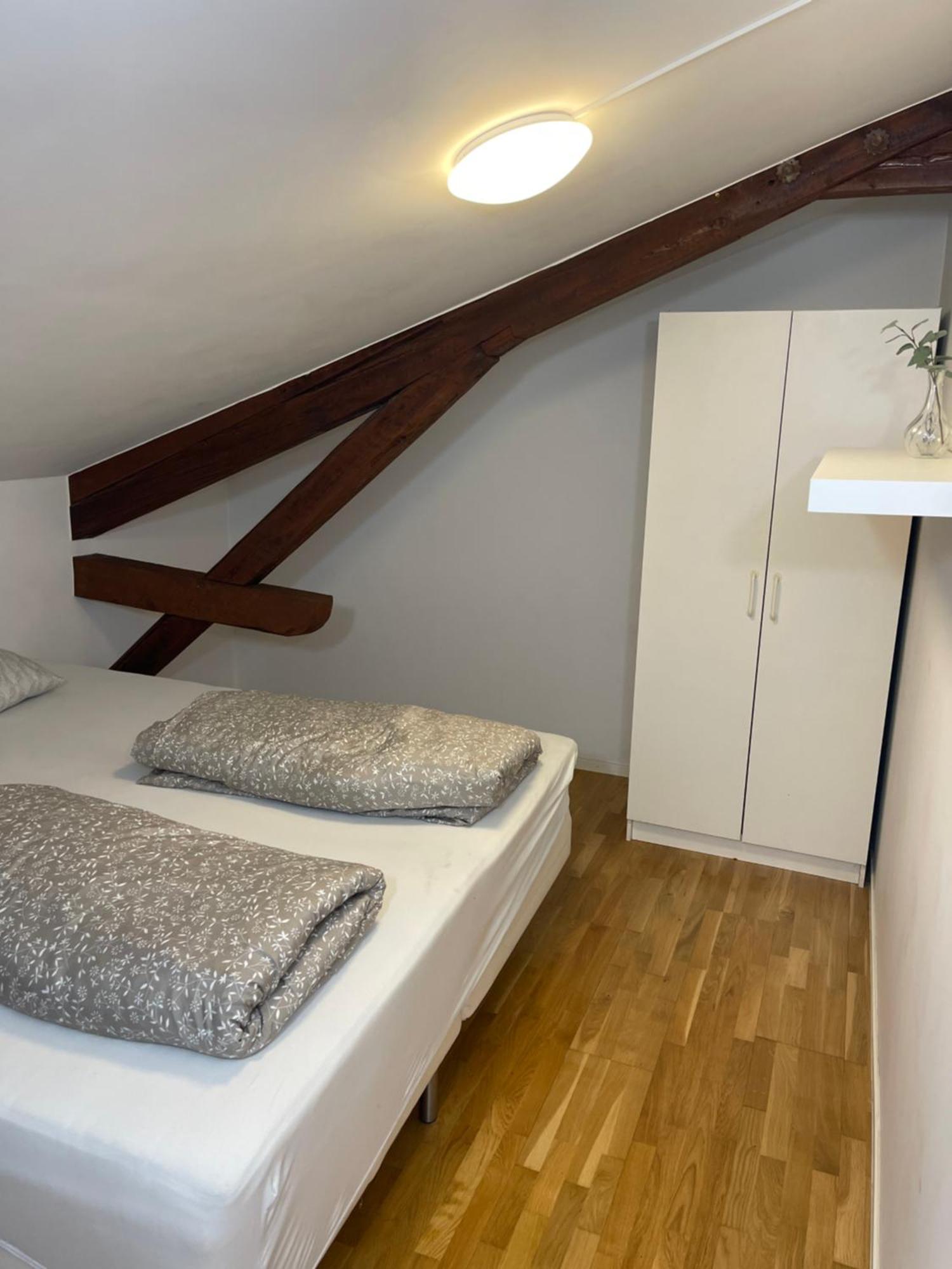 Bo Sentralt Pa Gruenerlokka Na Apartment